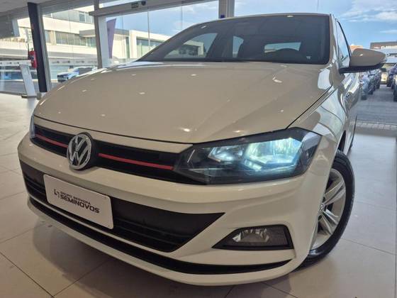 VOLKSWAGEN POLO 1.0 200 TSI COMFORTLINE AUTOMÁTICO